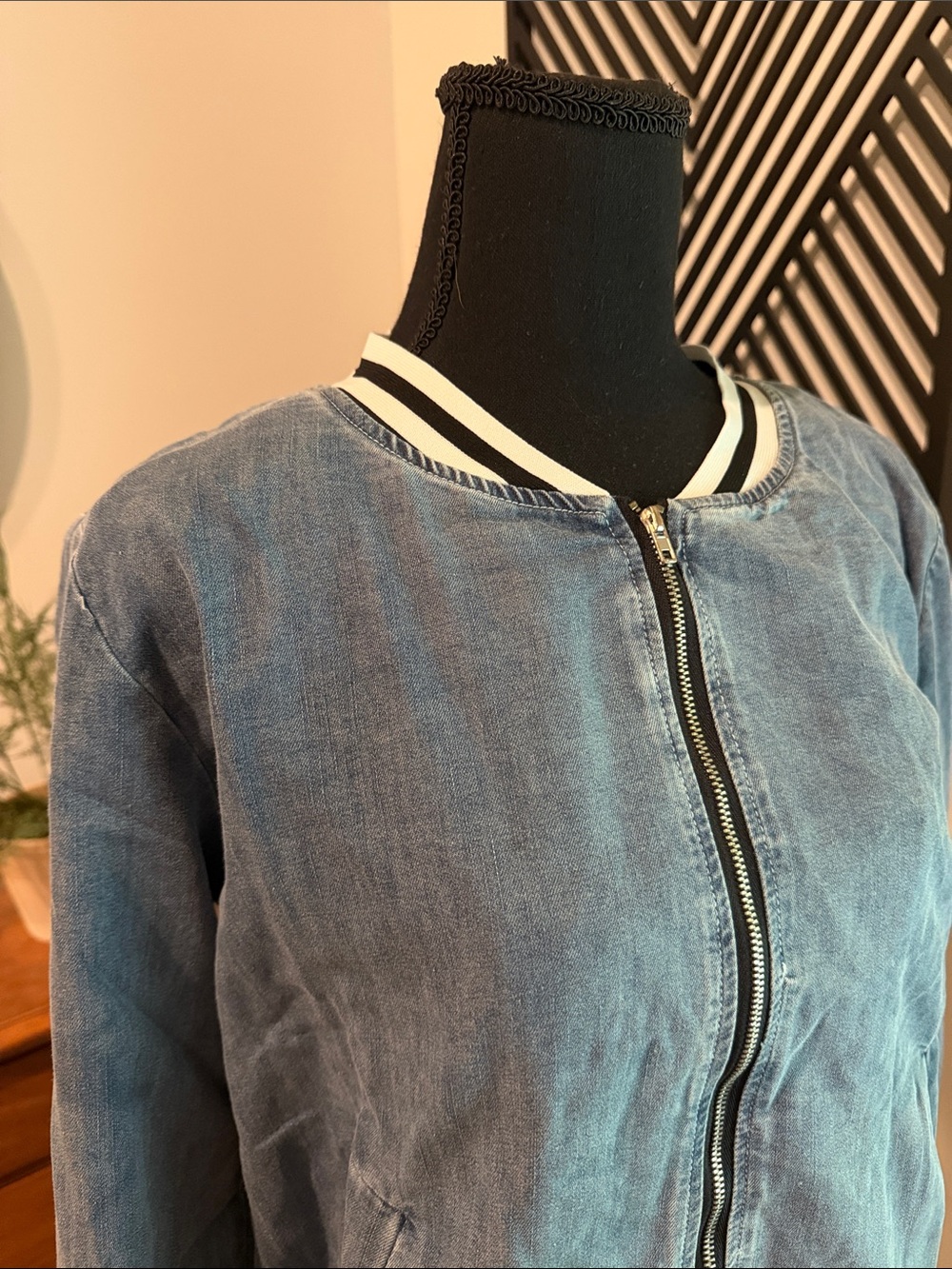 JODIFL Denim Blue Bomber Jacket with Stripe Trim large - Picture 2 of 12